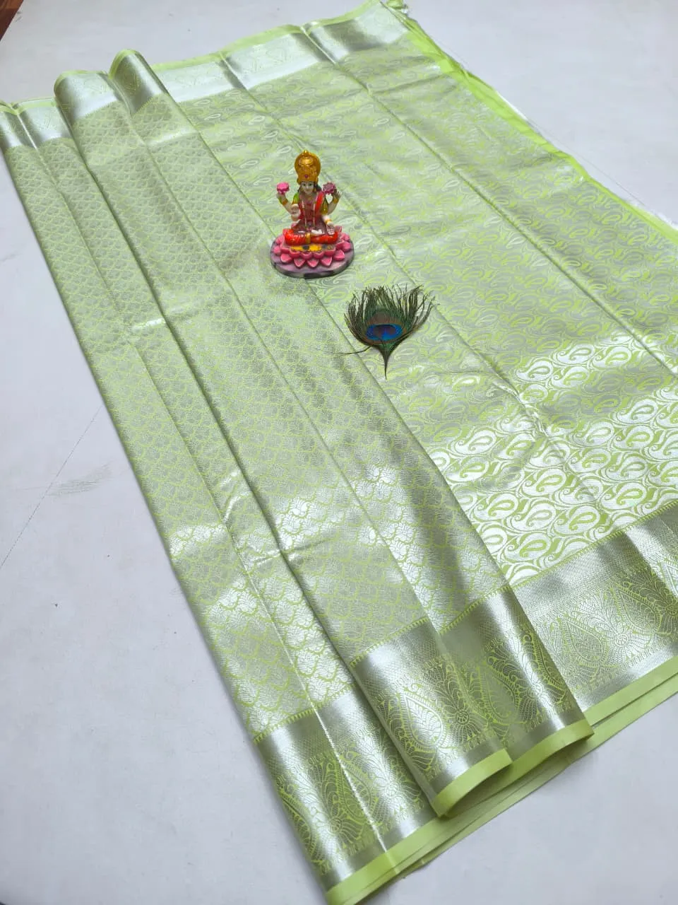 Pistachio Paisley Brocade Semi Kanchipuram Silk Saree